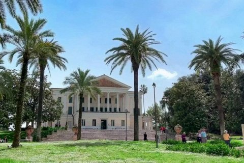 Вилла Торлония и её бункер