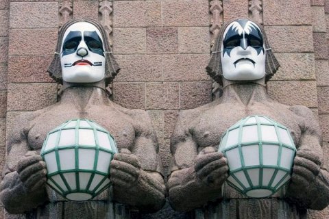 Носители фонарей в Хельсинки