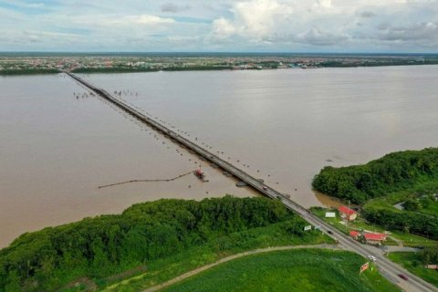 Плавучий мост Демерара: история и будущее