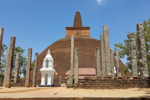 Священный город Анурадхапура