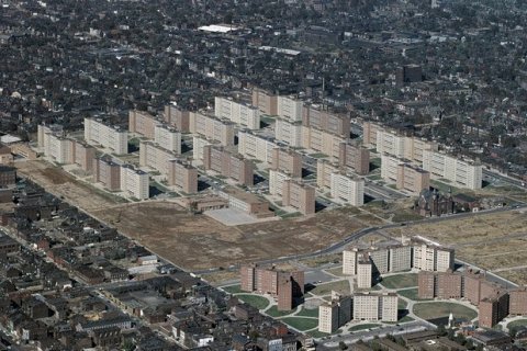 Жилой комплекс Пруитт-Айгоу - провал утопии социального жилья