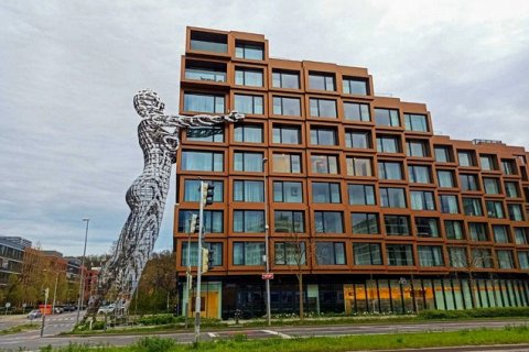 Лилит Давида Черны - миф, воплощённый в стали