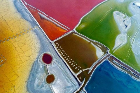 Соленое озеро Юньчэн: природная палитра Китая