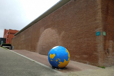 Планетарий Порту: путешествие по Вселенной под куполом Сералвеш