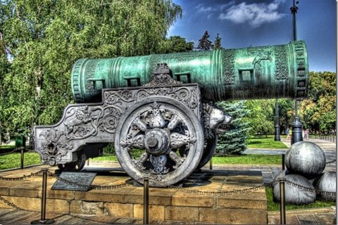 Царь-пушка. Памятник русской артиллерии