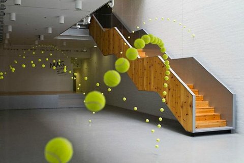 Инсталляции из теннисных мячей Анны Солер