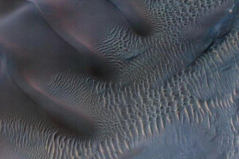 Фотографии  дюн из космоса