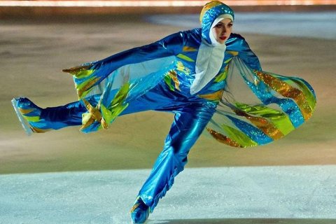 Захра Лари – «принцесса льда» в хиджабе