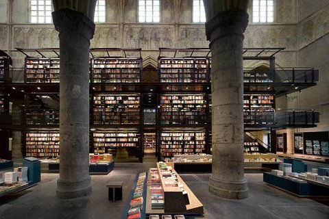 Самый красивый книжный магазин в мире