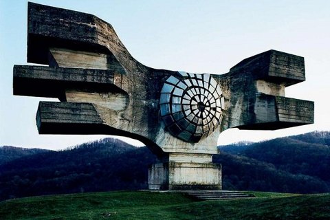 Заброшенные памятники и мемориалы Югославии