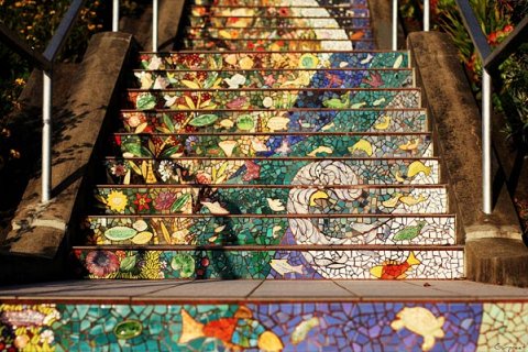 Яркая лестница Сан-Франциско