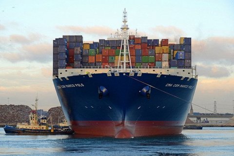 Самый большой корабль контейнеровоз: Марко Поло