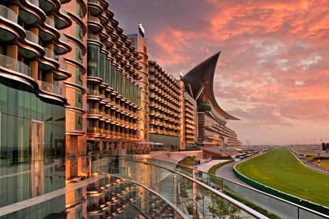 Отель Meydan в Дубае