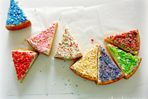 И снова праздничные тортики...