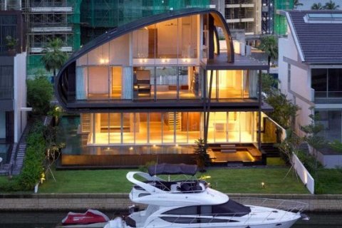 Эко-дом на набережной Сингапура