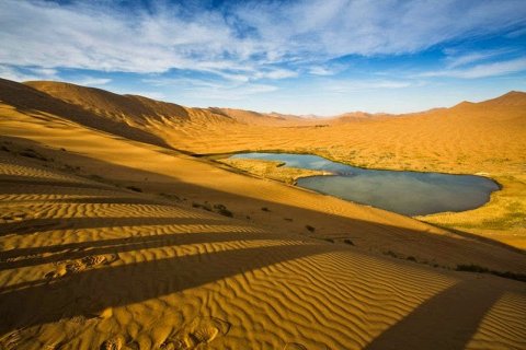 Загадочные озера пустыни Бадын Джаран