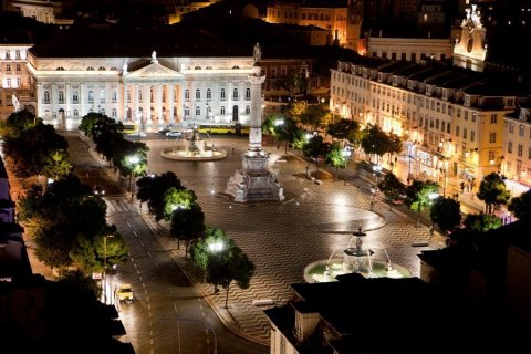 Площадь Росиу в историческом центре Лиссабона