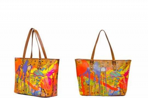 Как выбрать женскую сумку на зиму