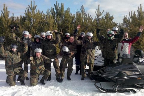 Катание на снегоходах в Подмосковье: особенности и рекомендации