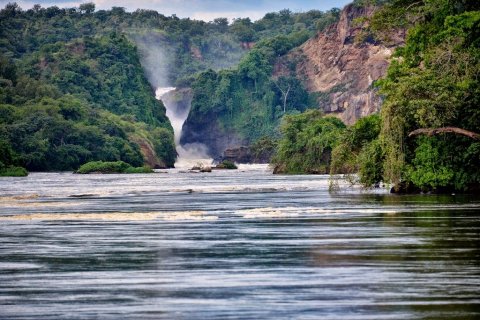 Водопад Мёрчисон в Уганде