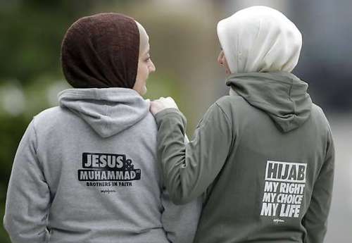 Православные а нам слабо?! Интересная статья мусульманки о платке (ФОТО, ВИДЕО)
