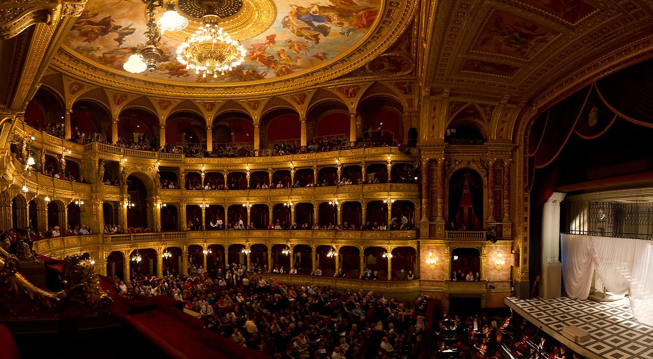 Театр оперы в Будапеште
