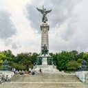 Монумент Жоржа-Этьена Картье в Канаде