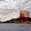 Секрет Кровавого водопада в Антарктике