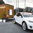 Дом на колесах для Tesla
