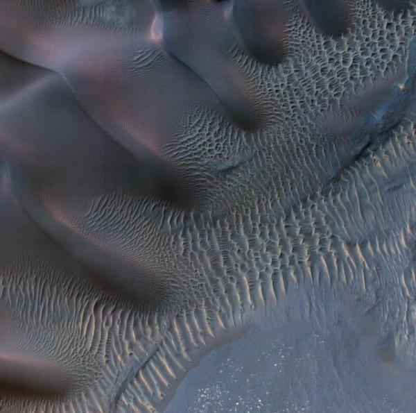фото дюн из космоса
