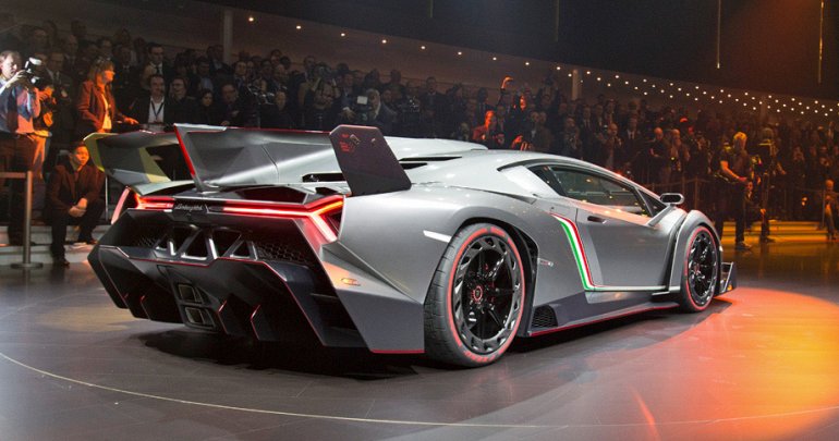 "Ядовитый" Lamborghini Veneno