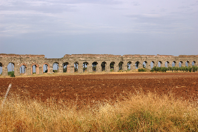 акведуки