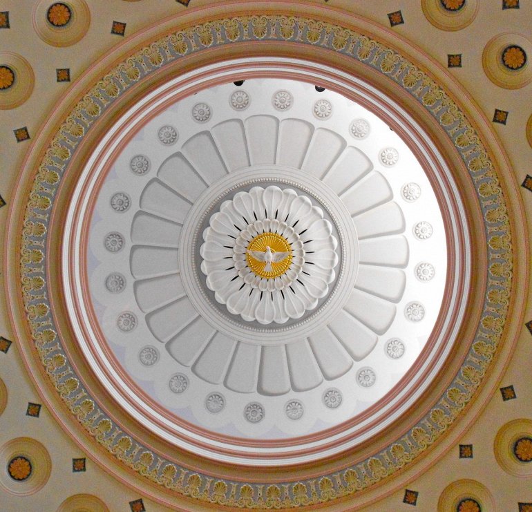 потолок базилики