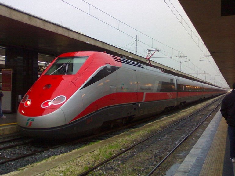 Поезд Frecciarossa