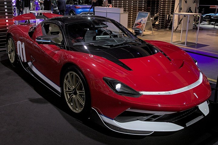 Pininfarina Battista Edizione Nino Farina
