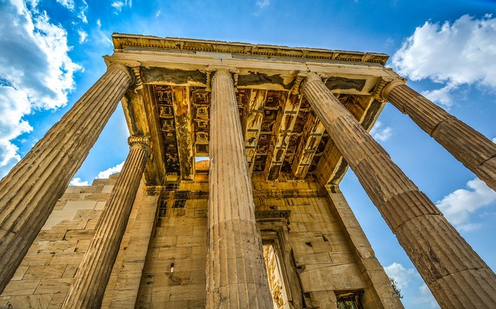храм в афинах