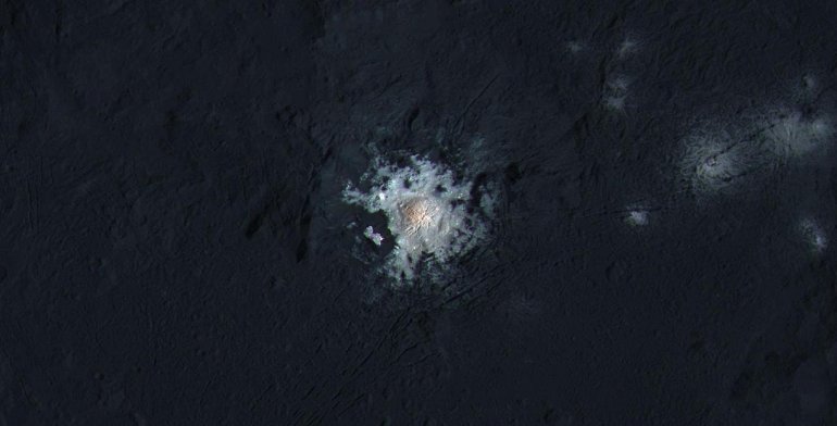 кратер с океаном на Церере