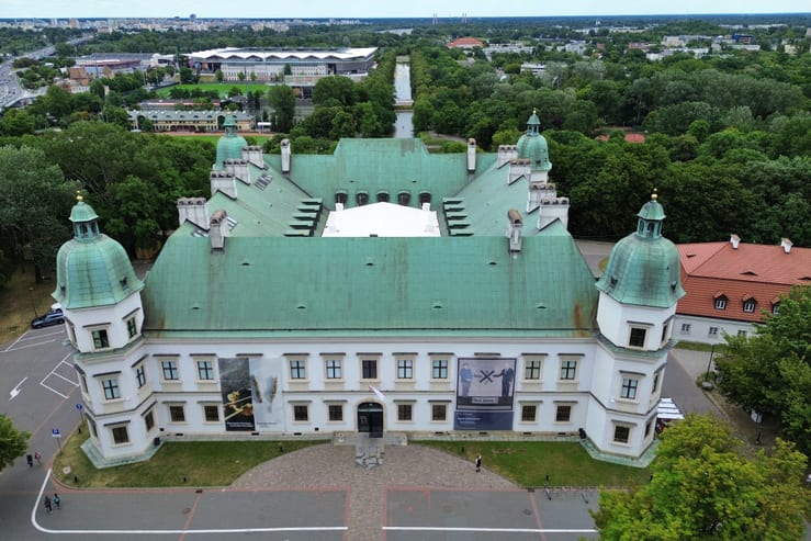 уяздовский дворец