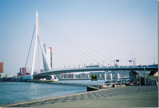 Erasmus Bridge Neth
