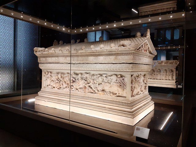 саркофаг македонского