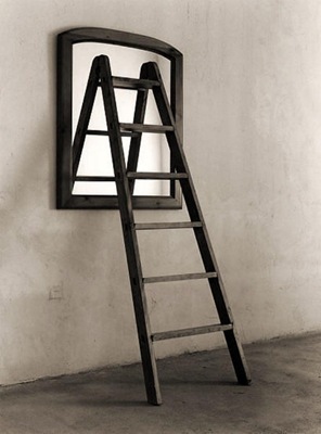 Mirror Ladder
