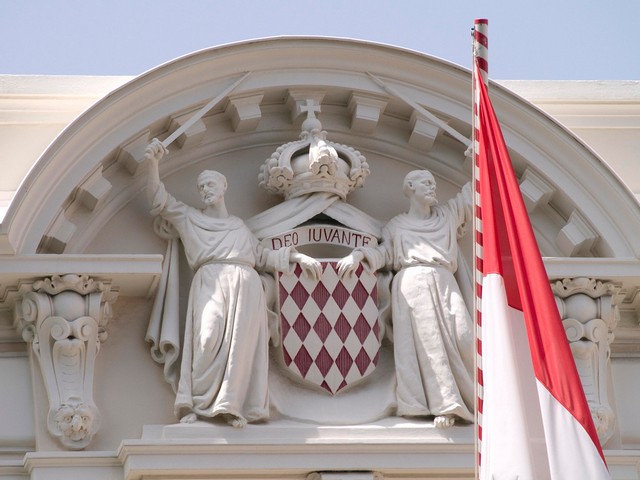 герб монако