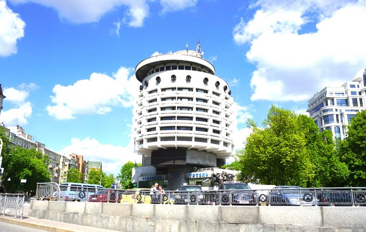 шесть этажей шесть этажей