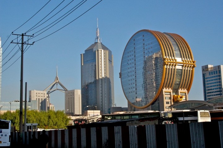 необычное сооружение