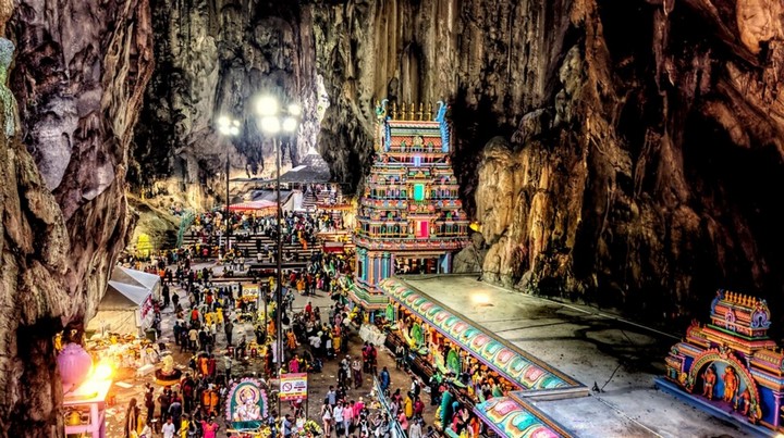 внутри внутри