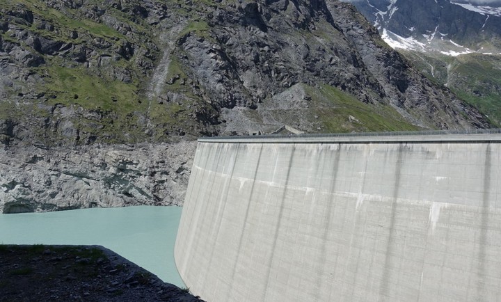 плотина плотина