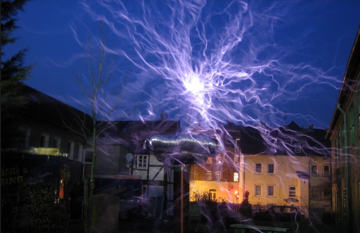 природа молнии