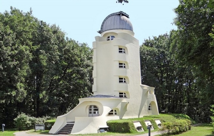 башня в потсдаме