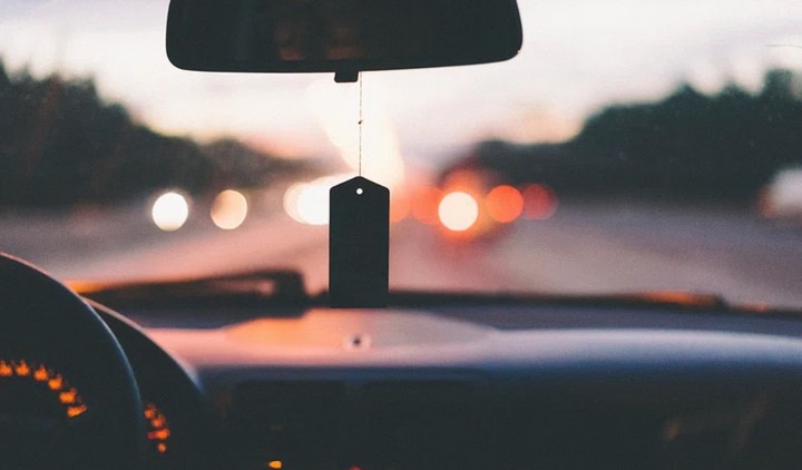 едут на машине едут на машине