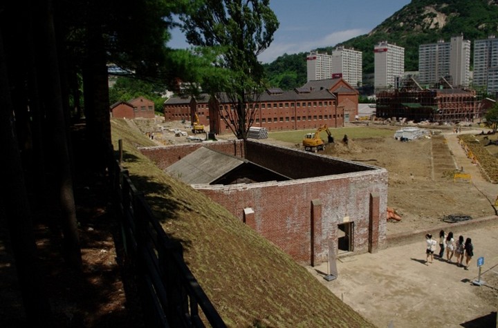 тюремный двор тюремный двор